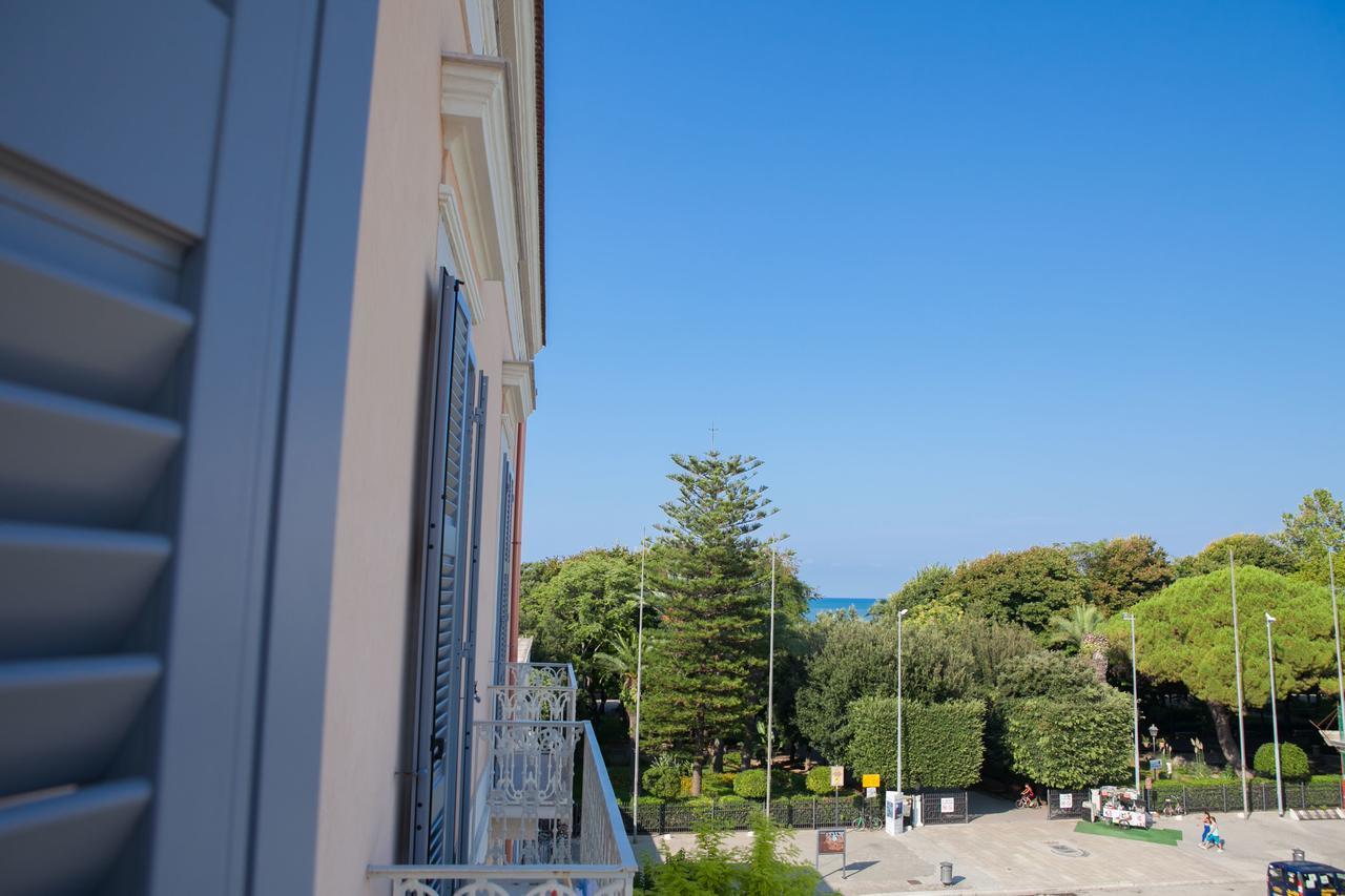Albergo Lucy Trani Rom bilde